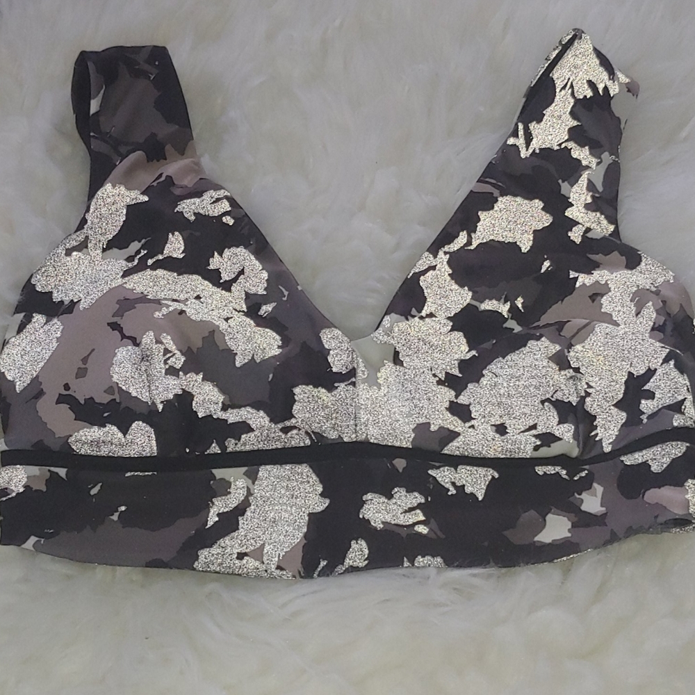 New without tags XS Joy Lab sports bra